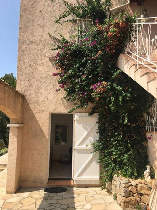 Experience The Provencal Dream Apartment Taradeau Exterior photo